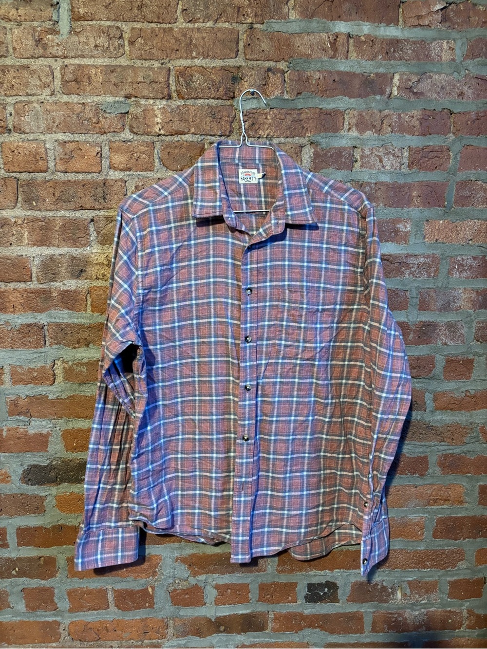Faherty men’s lightweight flannel shirt, 100% cotton, size L